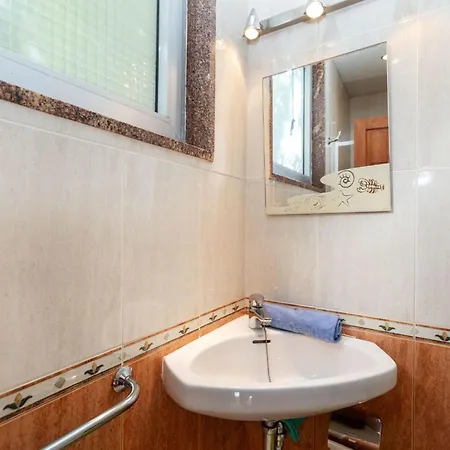Appartamento Mar I Muntanya-2 By Interhome *