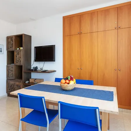 Mar I Muntanya-2 By Interhome * Llança